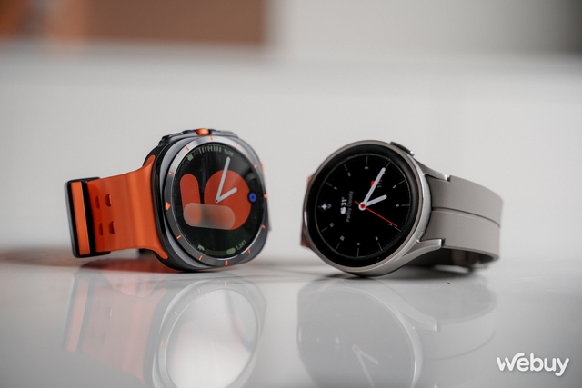So găng siêu phẩm đồng hồ đời cũ và mới của Samsung: Sau 2 năm, tên đổi từ Pro sang Ultra có xứng đáng?- Ảnh 3. So găng siêu phẩm đồng hồ đời cũ và mới của Samsung: Sau 2 năm, tên đổi từ Pro sang Ultra có xứng đáng?- Ảnh 3.