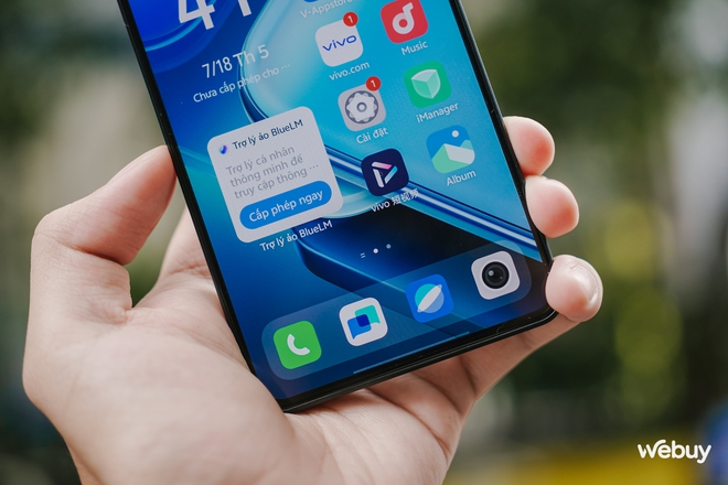 Điện thoại này giá chỉ 7 triệu đồng: Hiệu năng cực mạnh với chip Snapdragon 8s Gen 3, màn OLED 144Hz kèm pin 6.000mAh và sạc 80W- Ảnh 13. Điện thoại này giá chỉ 7 triệu đồng: Hiệu năng cực mạnh với chip Snapdragon 8s Gen 3, màn OLED 144Hz kèm pin 6.000mAh và sạc 80W- Ảnh 13.