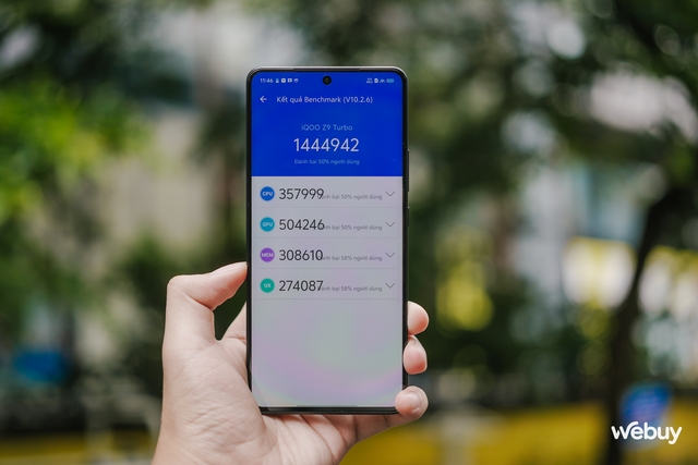Điện thoại này giá chỉ 7 triệu đồng: Hiệu năng cực mạnh với chip Snapdragon 8s Gen 3, màn OLED 144Hz kèm pin 6.000mAh và sạc 80W- Ảnh 15. Điện thoại này giá chỉ 7 triệu đồng: Hiệu năng cực mạnh với chip Snapdragon 8s Gen 3, màn OLED 144Hz kèm pin 6.000mAh và sạc 80W- Ảnh 15.