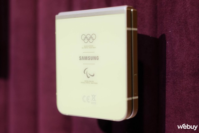 Samsung tặng 17.000 chiếc Galaxy Z Flip6 phiên bản đặc biệt cho VĐV Olympic Paris 2024- Ảnh 12. Samsung tặng 17.000 chiếc Galaxy Z Flip6 phiên bản đặc biệt cho VĐV Olympic Paris 2024- Ảnh 12.