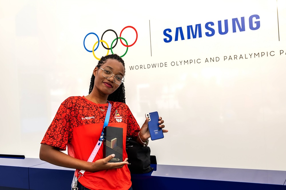 Samsung tặng 17.000 chiếc Galaxy Z Flip6 phiên bản đặc biệt cho VĐV Olympic Paris 2024- Ảnh 3. Samsung tặng 17.000 chiếc Galaxy Z Flip6 phiên bản đặc biệt cho VĐV Olympic Paris 2024- Ảnh 3.