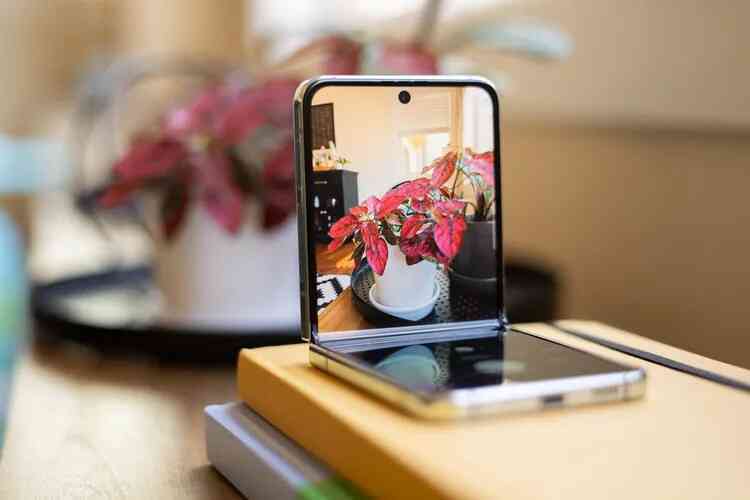 iPhone vỏ sò ra mắt năm 2026?