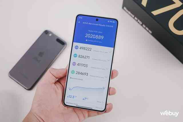 Trên tay điện thoại Xiaomi giá 9 triệu mạnh nhất thế giới: Màn hình OLED 144Hz, pin 5.500mAh, sạc 120W- Ảnh 15. Trên tay điện thoại Xiaomi giá 9 triệu mạnh nhất thế giới: Màn hình OLED 144Hz, pin 5.500mAh, sạc 120W- Ảnh 15.