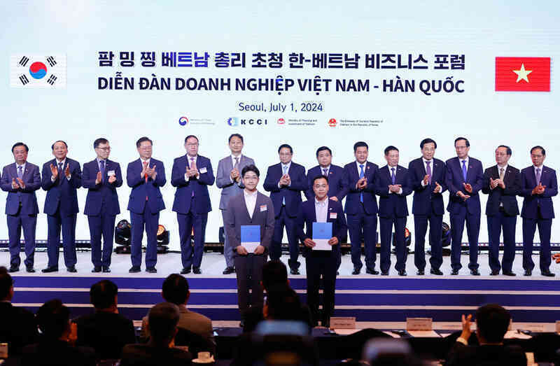 CMC trao biên bản ghi nhớ với đối tác Hàn Quốc về thúc đẩy chuyển đổi số