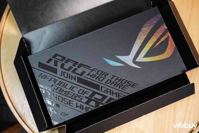 Đánh giá ASUS Azoth Extreme: Bàn phím cơ gaming giá tận 15 triệu Đồng có gì hay?- Ảnh 3. Đánh giá ASUS Azoth Extreme: Bàn phím cơ gaming giá tận 15 triệu Đồng có gì hay?- Ảnh 3.