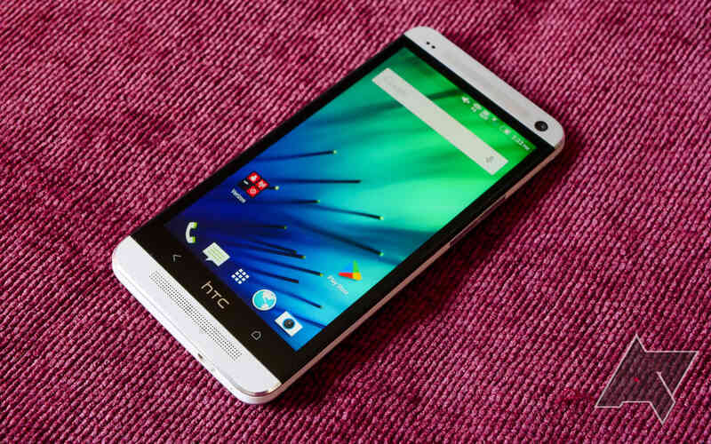 Cái thời mà đến Samsung còn bị chê xấu, vẻ đẹp của HTC One M7 như "chấp hết tất cả": 11 năm vẫn đẳng cấp