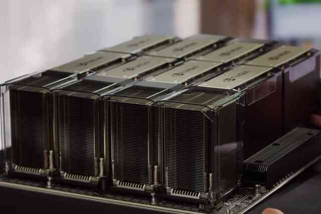 Canh bạc thế kỷ của Big Tech: AI phải mang về 600 tỷ USD mỗi năm mới đủ bù chi phí đầu tư- Ảnh 2. Canh bạc thế kỷ của Big Tech: AI phải mang về 600 tỷ USD mỗi năm mới đủ bù chi phí đầu tư- Ảnh 2.