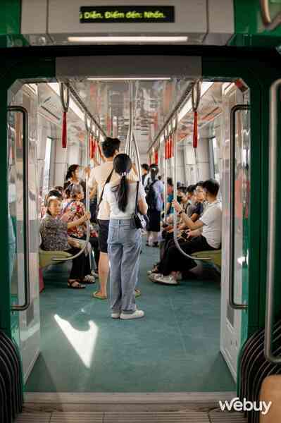 Cuối tuần đi metro Nhổn - Ga Hà Nội: Lướt nhanh, điều hòa mát, vẫn đang miễn phí vé- Ảnh 32. Cuối tuần đi metro Nhổn - Ga Hà Nội: Lướt nhanh, điều hòa mát, vẫn đang miễn phí vé- Ảnh 32.