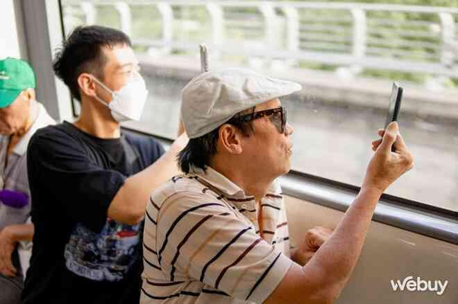 Cuối tuần đi metro Nhổn - Ga Hà Nội: Lướt nhanh, điều hòa mát, vẫn đang miễn phí vé- Ảnh 37. Cuối tuần đi metro Nhổn - Ga Hà Nội: Lướt nhanh, điều hòa mát, vẫn đang miễn phí vé- Ảnh 37.