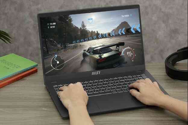 Thế Giới Di Động "nhả vía" mua laptop i5 chưa tới 9 triệu đồng, tặng kèm Office bản quyền- Ảnh 2. Thế Giới Di Động "nhả vía" mua laptop i5 chưa tới 9 triệu đồng, tặng kèm Office bản quyền- Ảnh 2.