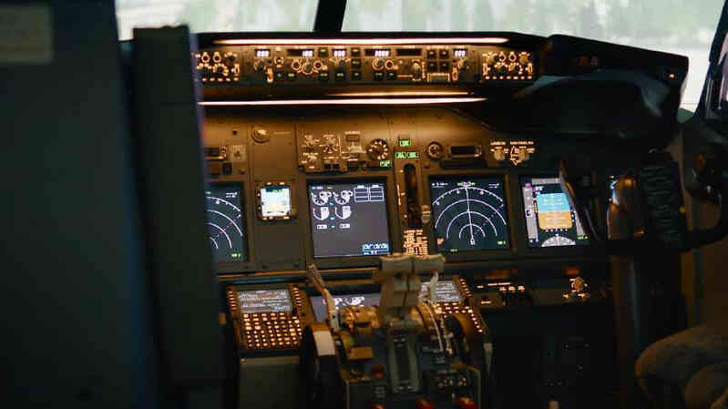Tấn công giả mạo GPS vô hiệu hoá hệ thống liên lạc mã hoá máy bay dân dụng