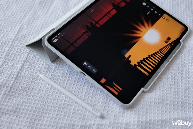 Trải nghiệm ốp lưng chống sốc đa-zi-năng cho iPad Pro/Air tới từ Spigen, giá 2,59 triệu đồng- Ảnh 7. Trải nghiệm ốp lưng chống sốc đa-zi-năng cho iPad Pro/Air tới từ Spigen, giá 2,59 triệu đồng- Ảnh 7.
