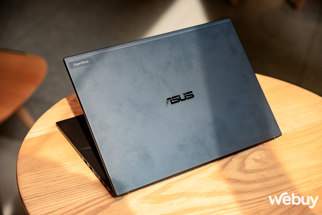 Cận cảnh ASUS ExpertBook B5 (B5404CMA): Laptop doanh nghiệp được tích hợp chip AI thì có gì nổi bật?- Ảnh 20. Cận cảnh ASUS ExpertBook B5 (B5404CMA): Laptop doanh nghiệp được tích hợp chip AI thì có gì nổi bật?- Ảnh 20.