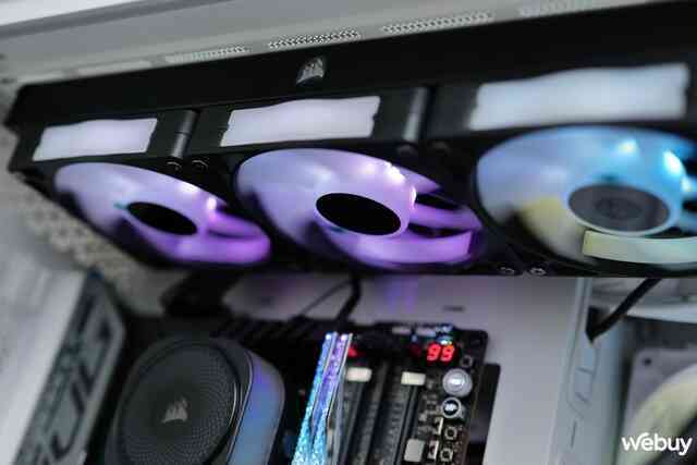 Đánh giá Corsair AIO iCUE LINK TITAN 360 RX RGB: Tản nhiệt khủng chuyên trị những chiếc CPU "nóng bỏng"- Ảnh 9. Đánh giá Corsair AIO iCUE LINK TITAN 360 RX RGB: Tản nhiệt khủng chuyên trị những chiếc CPU "nóng bỏng"- Ảnh 9.
