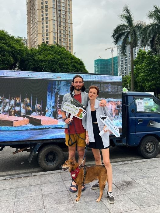 Bảo vệ 12 triệu “thú cưng” ở Việt Nam: Sắp triển khai công cụ báo cáo buôn bán thịt và trộm cắp chó mèo trên toàn quốc, thúc đẩy xây dựng quy định chặt chẽ- Ảnh 2. Bảo vệ 12 triệu “thú cưng” ở Việt Nam: Sắp triển khai công cụ báo cáo buôn bán thịt và trộm cắp chó mèo trên toàn quốc, thúc đẩy xây dựng quy định chặt chẽ- Ảnh 2.