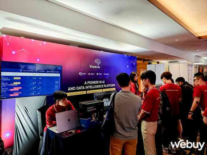 Giám đốc Khoa học tại Google: "Trong dài hạn, AI có thể mang đến thay đổi cho cả nhân loại"- Ảnh 8. Giám đốc Khoa học tại Google: "Trong dài hạn, AI có thể mang đến thay đổi cho cả nhân loại"- Ảnh 8.