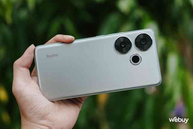 "Siêu phẩm" tầm trung Redmi Turbo 3 vừa ra mắt đã giảm giá chỉ còn hơn 5 triệu đồng: Chip Snapdragon 8s Gen 3 cực mạnh, màn hình AMOLED 120Hz, pin 5.000mAh- Ảnh 2. "Siêu phẩm" tầm trung Redmi Turbo 3 vừa ra mắt đã giảm giá chỉ còn hơn 5 triệu đồng: Chip Snapdragon 8s Gen 3 cực mạnh, màn hình AMOLED 120Hz, pin 5.000mAh- Ảnh 2.