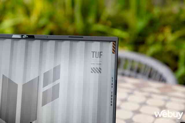 ASUS trình làng loạt laptop Gaming AI: Trái tim "khủng long" trong thân xác mỏng nhẹ, dùng chip AMD Ryzen AI, giá từ 45 triệu đồng- Ảnh 11. ASUS trình làng loạt laptop Gaming AI: Trái tim "khủng long" trong thân xác mỏng nhẹ, dùng chip AMD Ryzen AI, giá từ 45 triệu đồng- Ảnh 11.