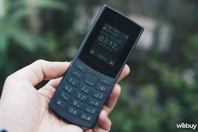 Trên tay Nokia 105 4G Pro - điện thoại Trên tay Nokia 105 4G Pro - điện thoại