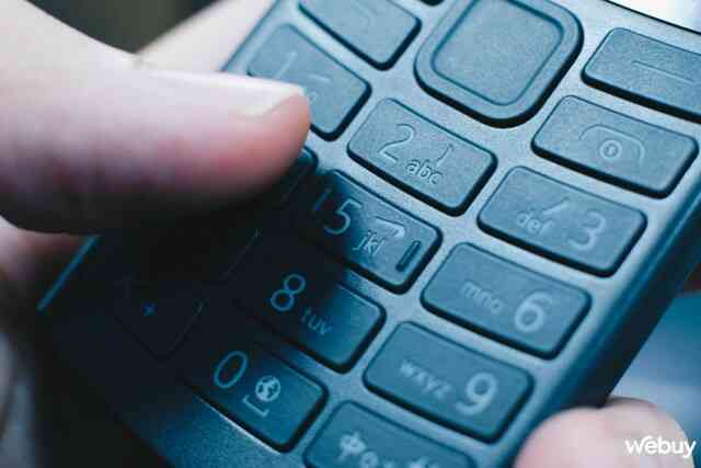 Trên tay Nokia 105 4G Pro - điện thoại Trên tay Nokia 105 4G Pro - điện thoại