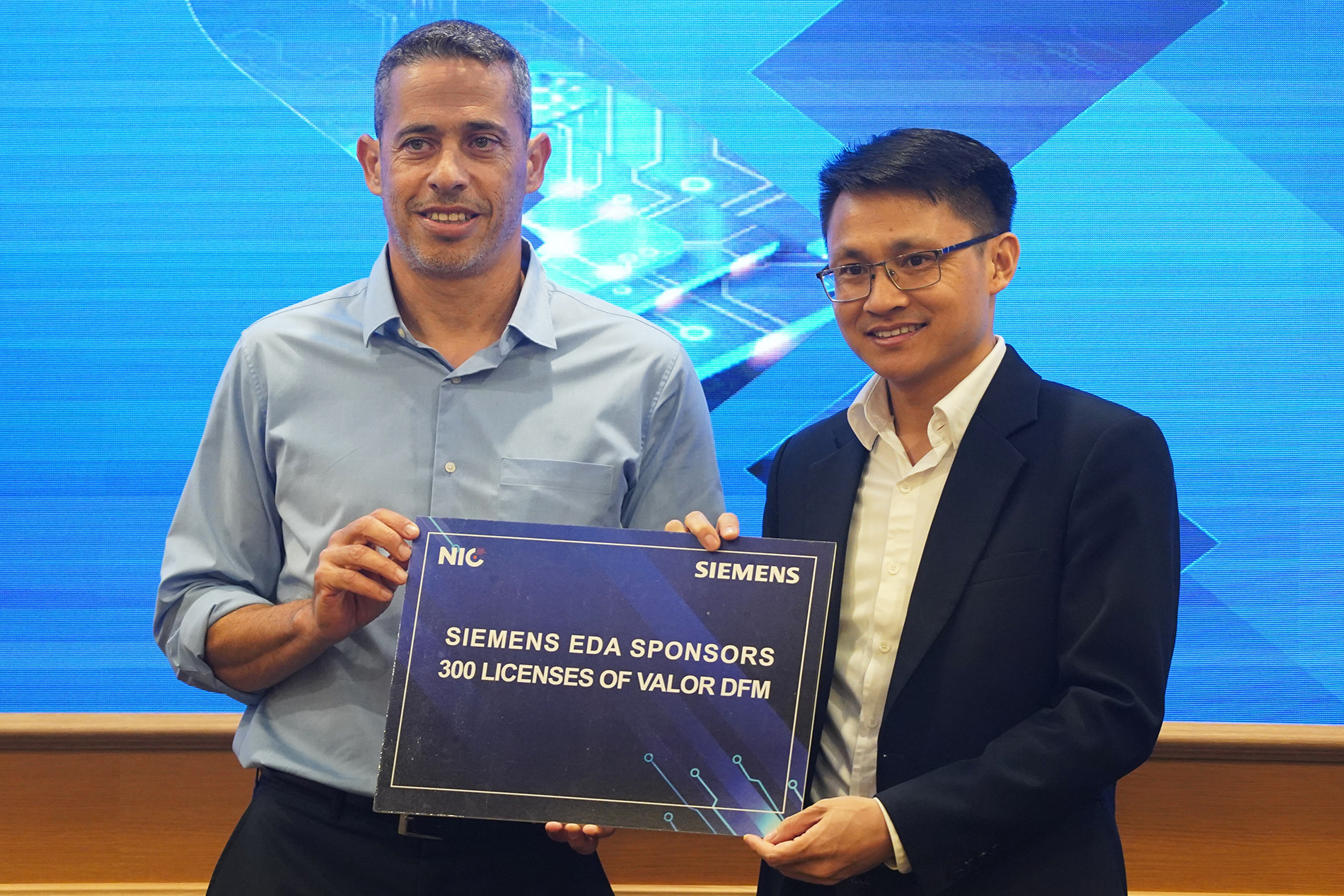 Việt Nam tổ chức đào tạo giảng viên thiết kế chip bán dẫn