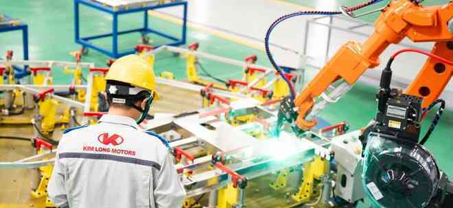 Chân dung "ông lớn" đứng sau nhà máy đầu tiên ở VN được bàn giao công nghệ hiện đại sản xuất động cơ ô tô- Ảnh 4. Chân dung "ông lớn" đứng sau nhà máy đầu tiên ở VN được bàn giao công nghệ hiện đại sản xuất động cơ ô tô- Ảnh 4.