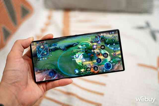 Trải nghiệm REDMAGIC 9S Pro: Điểm Antutu top đầu, quạt tản nhiệt hàng xịn, pin to gấp đôi iPhone 15 Pro- Ảnh 11. Trải nghiệm REDMAGIC 9S Pro: Điểm Antutu top đầu, quạt tản nhiệt hàng xịn, pin to gấp đôi iPhone 15 Pro- Ảnh 11.