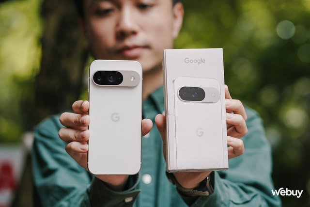Trên tay Pixel 9: Thiết kế mới quá đẹp, chip Tensor G4 hơi yếu nhưng Android gốc dùng cực mượt, pin 4.700mAh, giá 22 triệu đồng