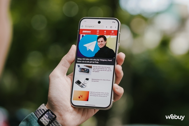 Trên tay Pixel 9: Thiết kế mới quá đẹp, chip Tensor G4 hơi yếu nhưng Android gốc dùng cực mượt, pin 4.700mAh, giá 22 triệu đồng- Ảnh 8. Trên tay Pixel 9: Thiết kế mới quá đẹp, chip Tensor G4 hơi yếu nhưng Android gốc dùng cực mượt, pin 4.700mAh, giá 22 triệu đồng- Ảnh 8.