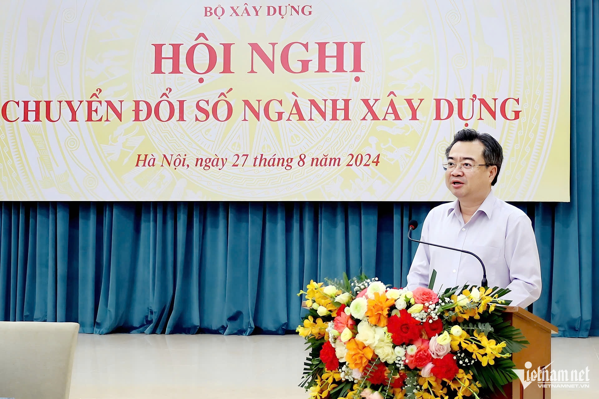 Người đứng đầu nếu không trực tiếp làm, trực tiếp dùng thì chuyển đổi số khó thành công