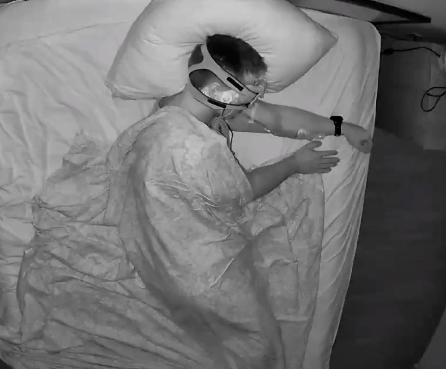 Thí nghiệm vừa ngủ vừa lái xe: Các nhà khoa học đang “hợp nhất” giấc mơ Lucid vào thế giới thực tại của con người- Ảnh 5. Thí nghiệm vừa ngủ vừa lái xe: Các nhà khoa học đang “hợp nhất” giấc mơ Lucid vào thế giới thực tại của con người- Ảnh 5.