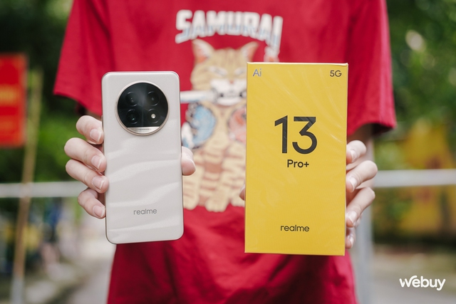 Smartphone này giá chỉ 6,9 triệu có thiết kế đẹp, camera 50MP chất lượng, pin 5.200mAh, chip Snapdragon 7s Gen 2