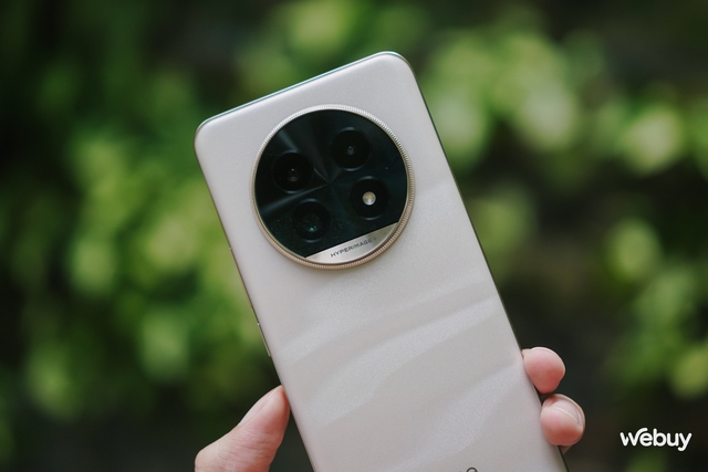 Smartphone này giá chỉ 6,9 triệu có thiết kế đẹp, camera 50MP chất lượng, pin 5.200mAh, chip Snapdragon 7s Gen 2- Ảnh 10. Smartphone này giá chỉ 6,9 triệu có thiết kế đẹp, camera 50MP chất lượng, pin 5.200mAh, chip Snapdragon 7s Gen 2- Ảnh 10.