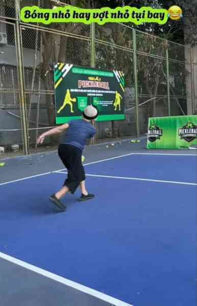 Cụ bà U100 nổi nhất làng pickleball lúc này: Sáng tập gym, chiều chạy bộ, con cháu theo hoài không kịp!- Ảnh 2. Cụ bà U100 nổi nhất làng pickleball lúc này: Sáng tập gym, chiều chạy bộ, con cháu theo hoài không kịp!- Ảnh 2.