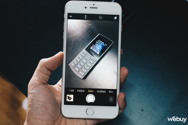 "Cục gạch 4G" Nokia mới và iPhone 10 năm tuổi: Với vài trăm nghìn đồng, lựa chọn nào trong thời điểm sóng 2G sắp bị cắt?- Ảnh 7. "Cục gạch 4G" Nokia mới và iPhone 10 năm tuổi: Với vài trăm nghìn đồng, lựa chọn nào trong thời điểm sóng 2G sắp bị cắt?- Ảnh 7.