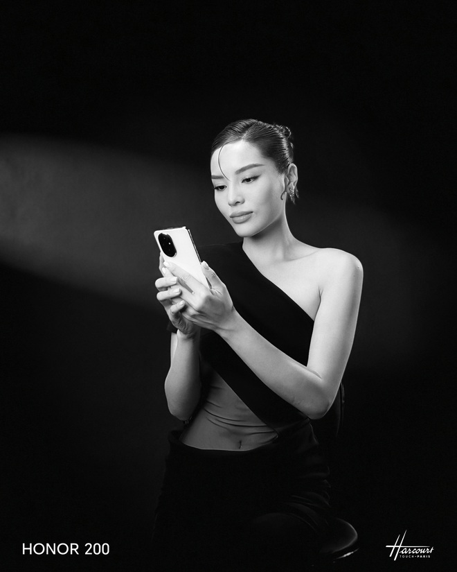 Trải nghiệm chụp chân dung với Honor 200 5G: Điện thoại chuyên camera chụp ra ảnh nghệ thuật giá 2000 EUR/tấm- Ảnh 10. Trải nghiệm chụp chân dung với Honor 200 5G: Điện thoại chuyên camera chụp ra ảnh nghệ thuật giá 2000 EUR/tấm- Ảnh 10.