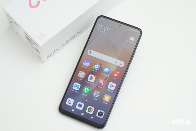 Lại là điện thoại Xiaomi: Giá 2,79 triệu đồng có màn hình AMOLED 120Hz, chip Snapdragon 4 Gen 1 5G ổn định, pin 5.000mAh- Ảnh 9. Lại là điện thoại Xiaomi: Giá 2,79 triệu đồng có màn hình AMOLED 120Hz, chip Snapdragon 4 Gen 1 5G ổn định, pin 5.000mAh- Ảnh 9.