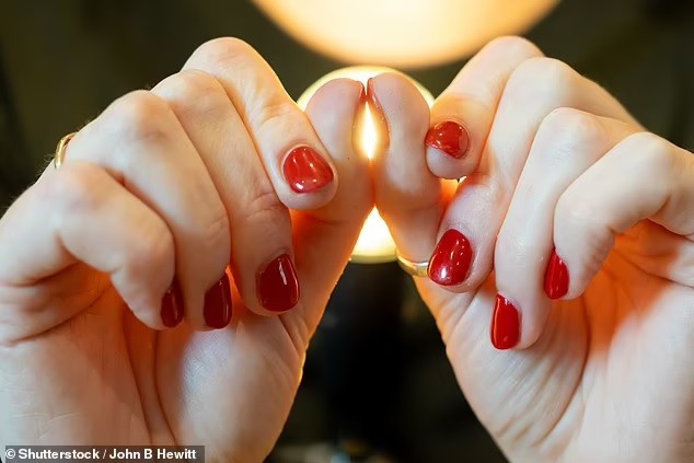 Tự thử 5 giây với ngón tay để biết ngay có bị ung thư hay không