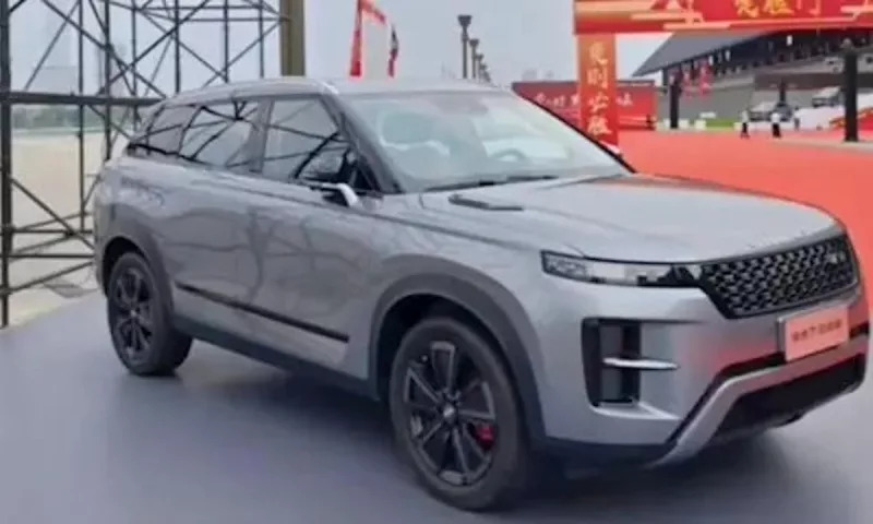 Mẫu SUV mới khiến truyền thông dậy sóng: Thiết kế giống Range Rover, giá quy đổi rẻ hơn Morning và i10- Ảnh 5. Mẫu SUV mới khiến truyền thông dậy sóng: Thiết kế giống Range Rover, giá quy đổi rẻ hơn Morning và i10- Ảnh 5.
