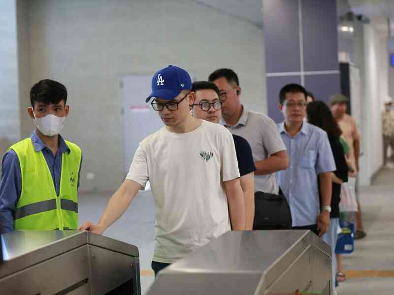 Cận cảnh chiếc vé tàu của tuyến Metro Nhổn - Ga Hà Nội: Đơn giản, gọn nhẹ và rất Hà Nội!- Ảnh 3. Cận cảnh chiếc vé tàu của tuyến Metro Nhổn - Ga Hà Nội: Đơn giản, gọn nhẹ và rất Hà Nội!- Ảnh 3.