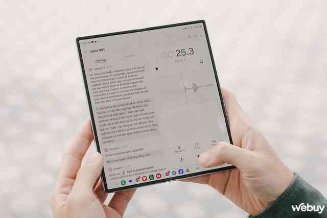 Galaxy Z Fold6 giúp tôi làm việc năng suất hơn như thế nào?- Ảnh 11. Galaxy Z Fold6 giúp tôi làm việc năng suất hơn như thế nào?- Ảnh 11.