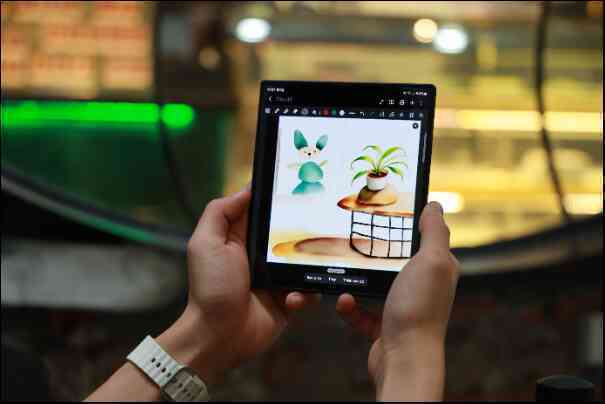 Mạnh mẽ, linh hoạt, thông minh là lý do chiếc smartphone này được ví như laptop bỏ túi- Ảnh 2. Mạnh mẽ, linh hoạt, thông minh là lý do chiếc smartphone này được ví như laptop bỏ túi- Ảnh 2.
