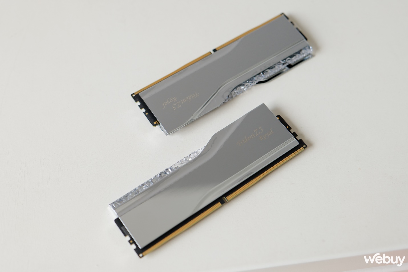 Đánh giá G.SKILL Trident Z5 Royal 7200MHz CL36: khi RAM cũng có hàng “luxury”- Ảnh 5. Đánh giá G.SKILL Trident Z5 Royal 7200MHz CL36: khi RAM cũng có hàng “luxury”- Ảnh 5.