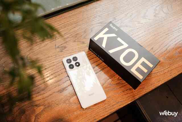 Điện thoại Xiaomi này giá chỉ hơn 5 triệu: Màn hình OLED cực đẹp, chip Dimensity 8300 Ultra 1,4 triệu điểm AnTuTu, pin 5.500mAh