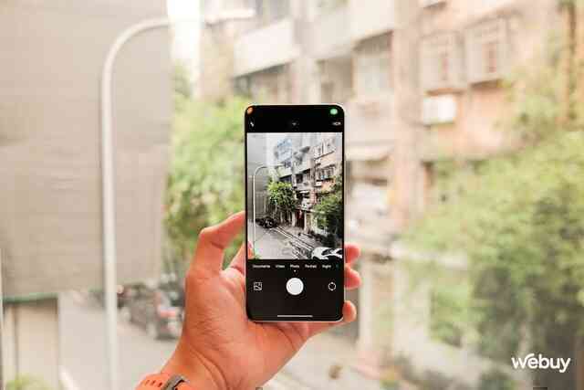 Điện thoại Xiaomi này giá chỉ hơn 5 triệu: Màn hình OLED cực đẹp, chip Dimensity 8300 Ultra 1,4 triệu điểm AnTuTu, pin 5.500mAh- Ảnh 4. Điện thoại Xiaomi này giá chỉ hơn 5 triệu: Màn hình OLED cực đẹp, chip Dimensity 8300 Ultra 1,4 triệu điểm AnTuTu, pin 5.500mAh- Ảnh 4.