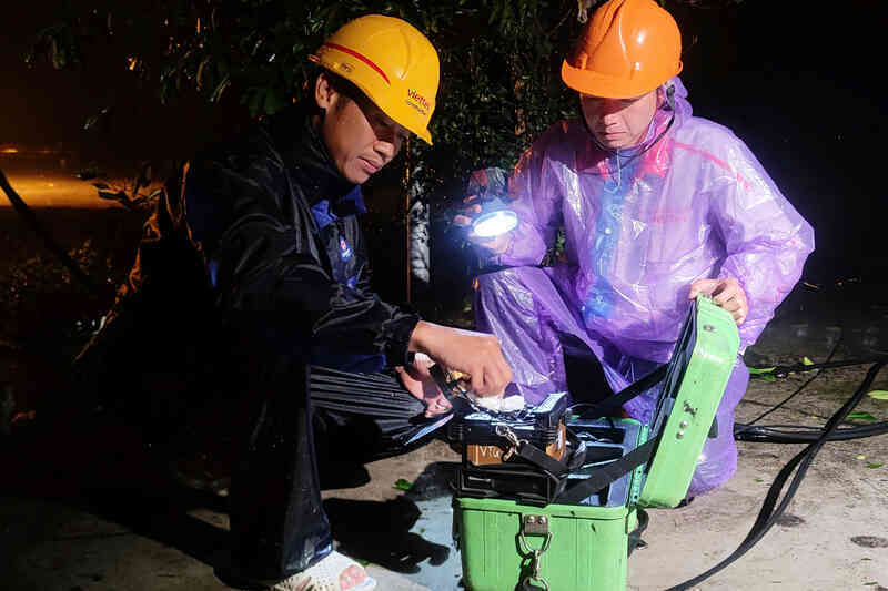 Dùng ứng dụng công dân số để hỗ trợ người dân ứng phó mưa lũ sau bão Yagi