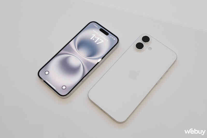 Trên tay trọn bộ 5 màu mới của iPhone 16 và iPhone 16 Plus: Nhìn ảnh tưởng xấu mà hóa ra đẹp không tưởng, giá chính hãng từ 22,99 triệu đồng- Ảnh 8. Trên tay trọn bộ 5 màu mới của iPhone 16 và iPhone 16 Plus: Nhìn ảnh tưởng xấu mà hóa ra đẹp không tưởng, giá chính hãng từ 22,99 triệu đồng- Ảnh 8.