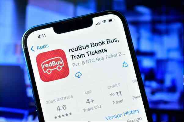 Trải nghiệm công nghệ đặt vé xe khách thông minh cùng redBus