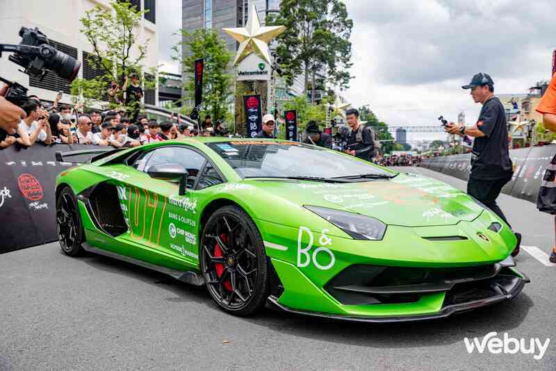 Chiêm ngưỡng loạt siêu xe tại Gumball 3000: Không chỉ đắt giá mà còn nổi bật về độ hiếm- Ảnh 32. Chiêm ngưỡng loạt siêu xe tại Gumball 3000: Không chỉ đắt giá mà còn nổi bật về độ hiếm- Ảnh 32.
