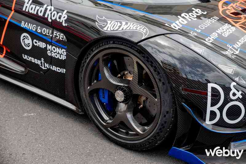 Chiêm ngưỡng loạt siêu xe tại Gumball 3000: Không chỉ đắt giá mà còn nổi bật về độ hiếm- Ảnh 7. Chiêm ngưỡng loạt siêu xe tại Gumball 3000: Không chỉ đắt giá mà còn nổi bật về độ hiếm- Ảnh 7.